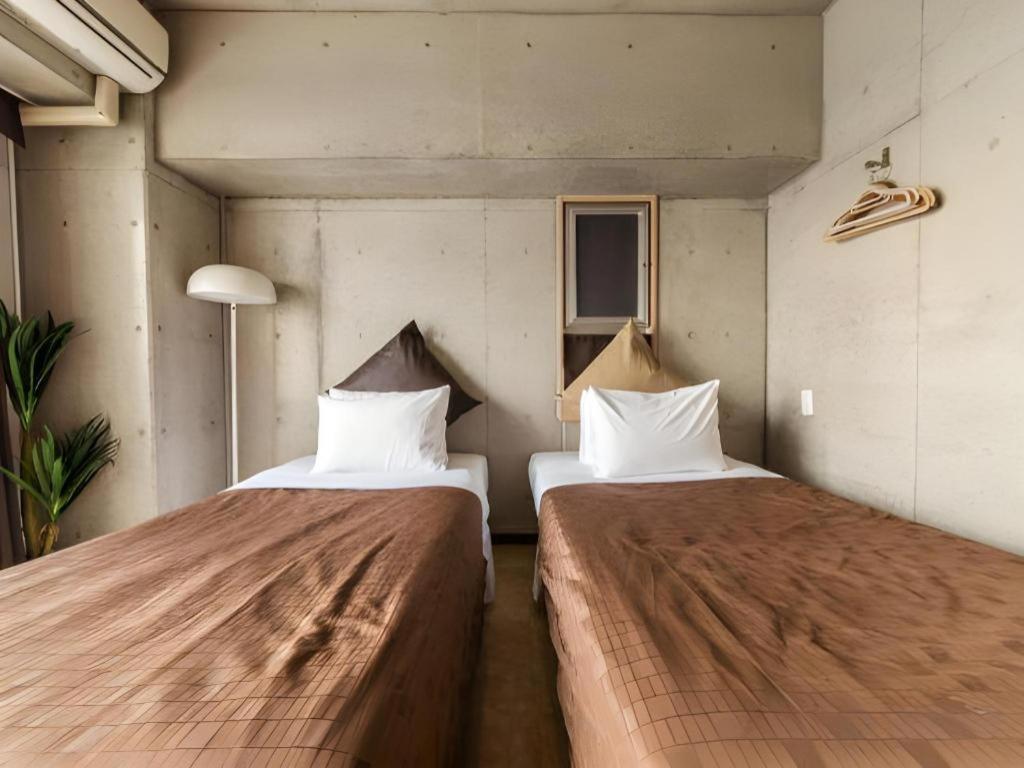 Condominio Makishi 3*