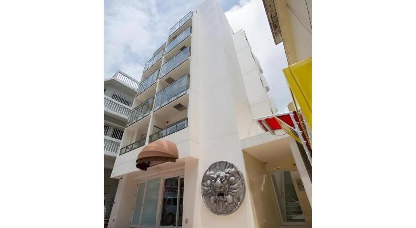 Hotel Condominio Makishi 3*
